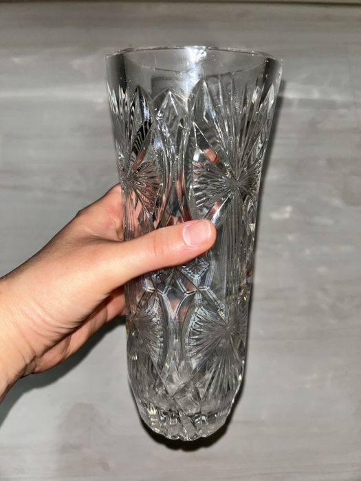 Хрустальная ваза