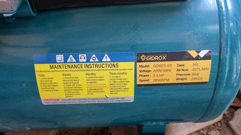 Компрессор 50-литроввый