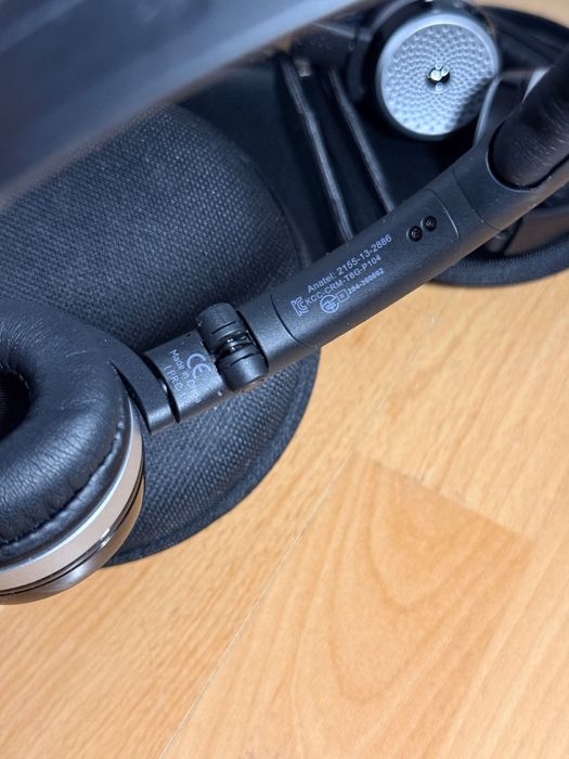 2 броя AKG/  комплект Слушалки за Мерцедес