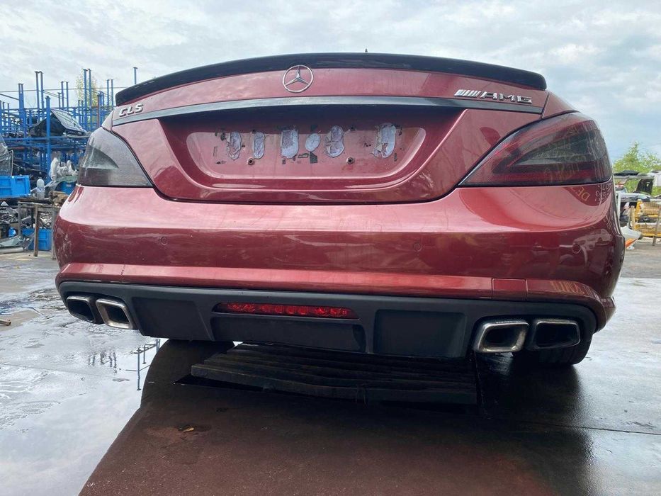 Dezmembrez mercedes cls w218 350d AMG/bara cls/far ils/capota/aripa/