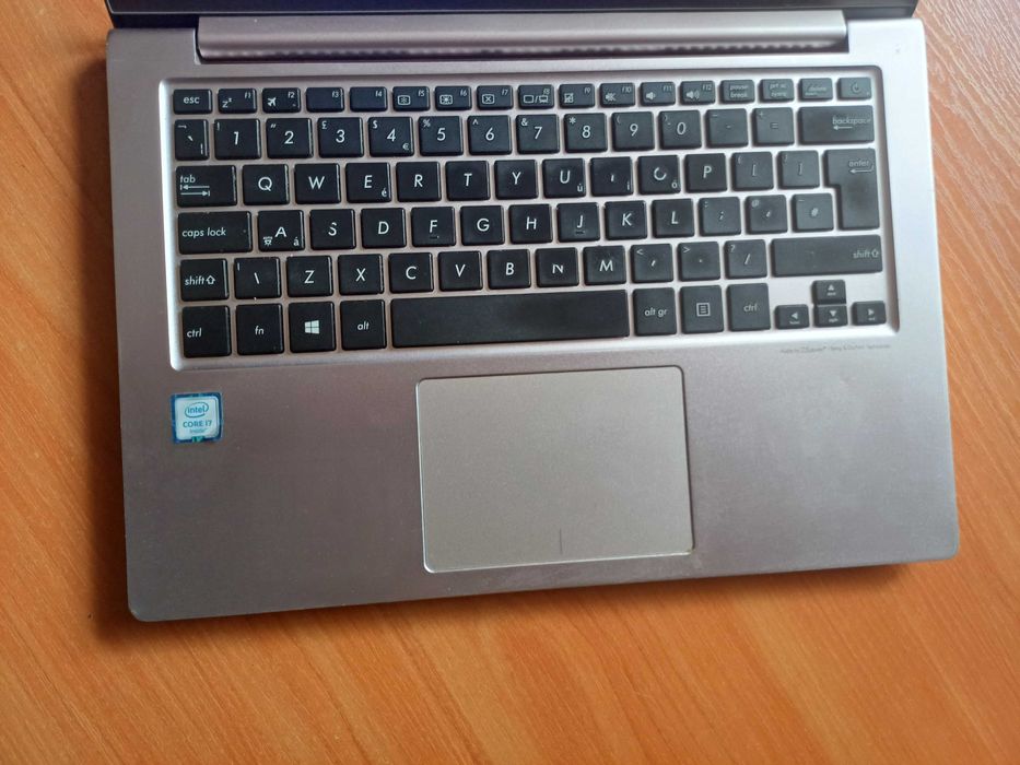 13" FHD IPS ASUS Zenbook Core i7-6500U/12GB RAM/256GB SSD нова БАТЕРИЯ