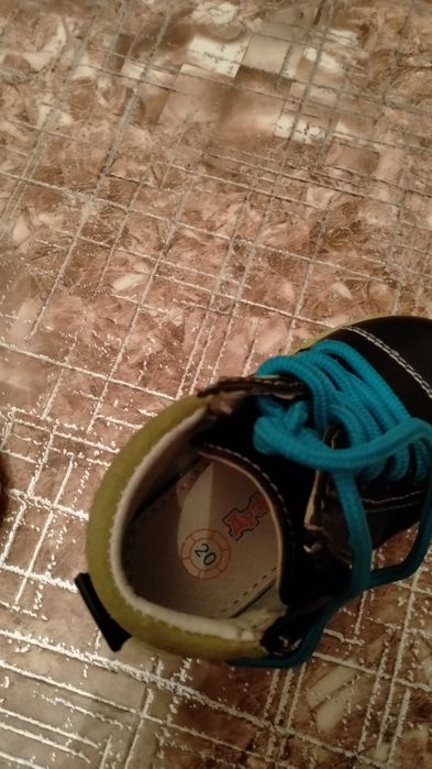 Продам ботиночки, кожаные