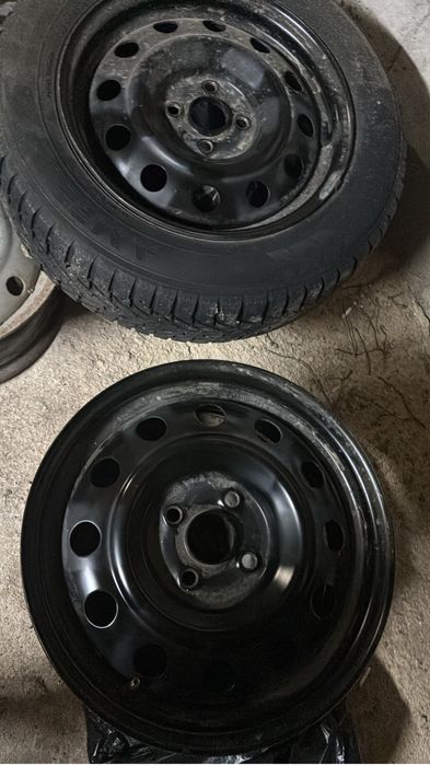 Продам два комплекта дисков