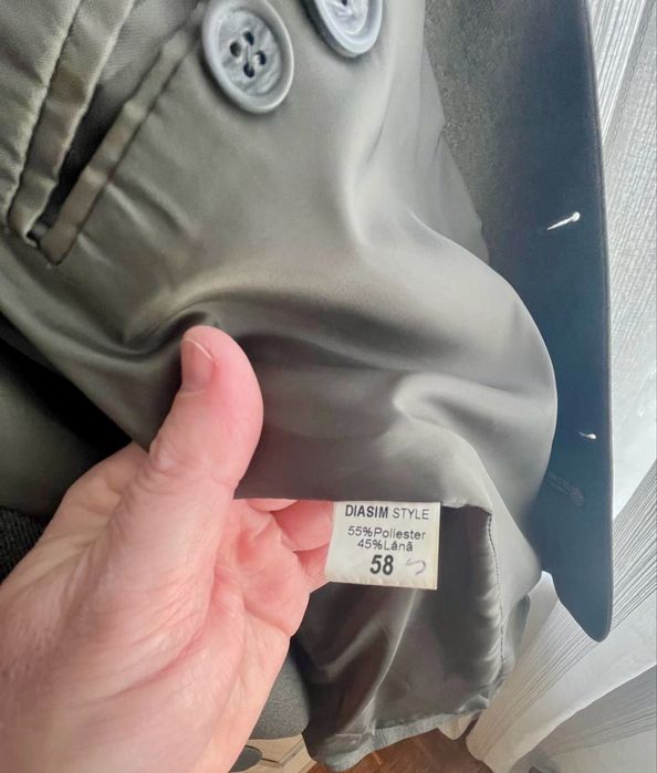 Costum barbatesc, gri, marime 58