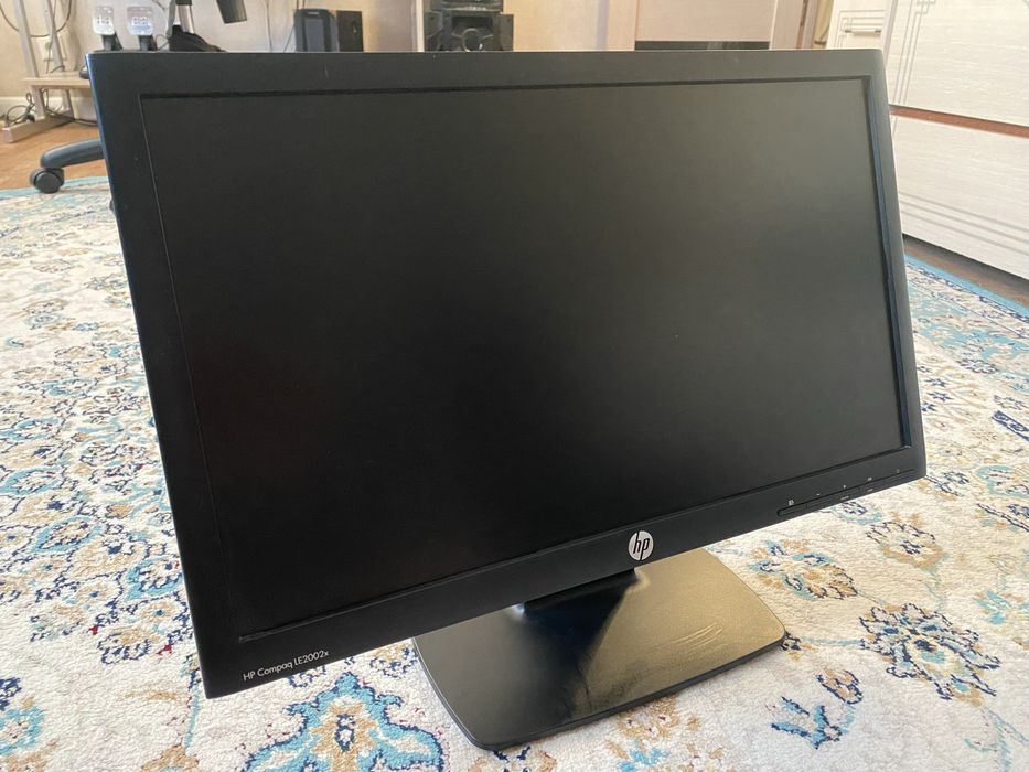 Монитор HP 20 дюйм