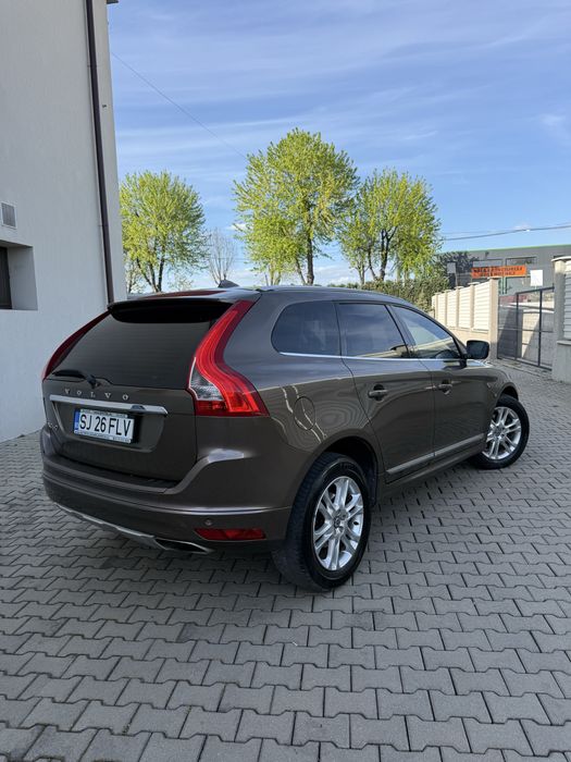 Volvo XC60 D5 2.4 .163 CP,Full Assist,Piele,Camera!