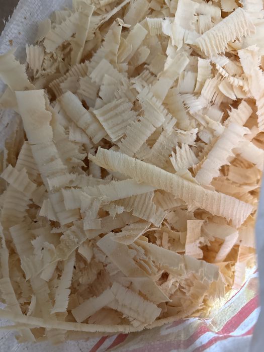 Стружка опилка  крупные