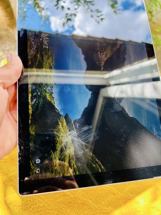 pentru piese microsoft surface pro 4 128gb