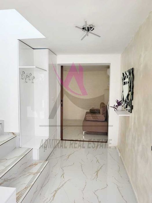 Дава се под наем Къща в к.к. Св.Св. Константин и Елена - 100 кв.м за 800 € - Снимка #2