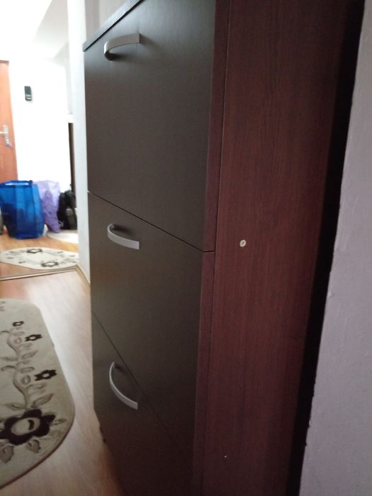 2 Pantofare , Cuier , Fotoliu etc