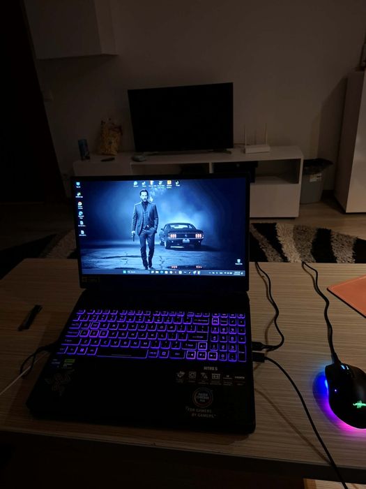 VÂND Acer Nitro 5