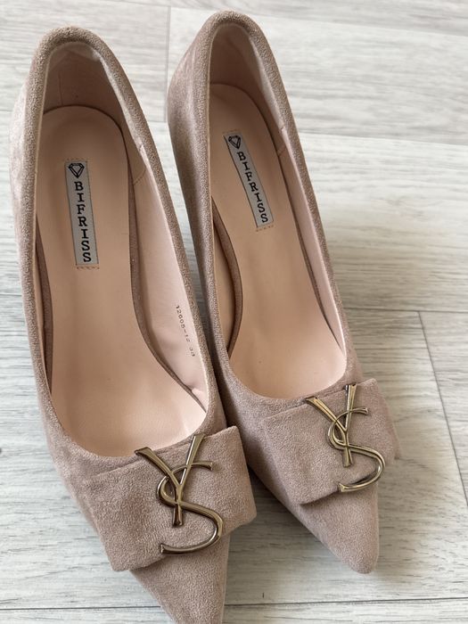 Туфли замшевые. 38 размер