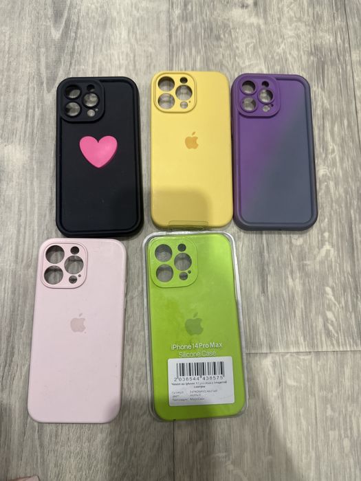 Продам чехлы на 14 iphone pro max