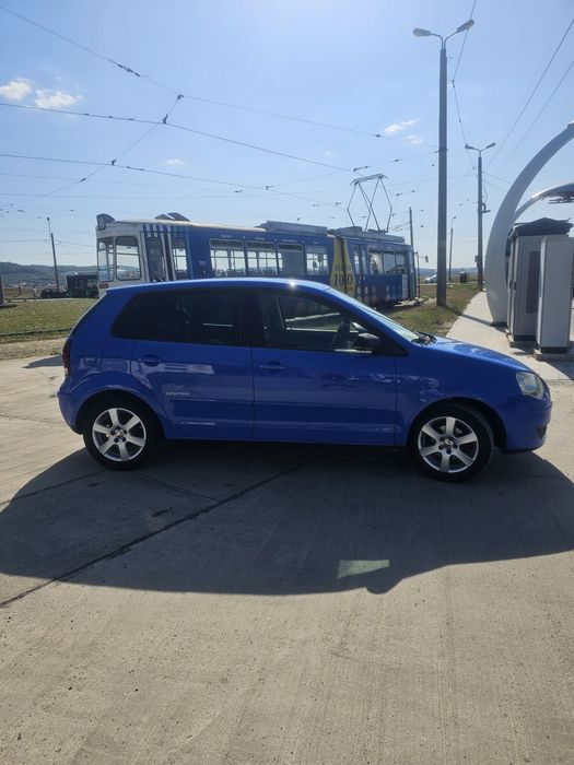 VOLKSWAGEN Polo 2009 — imagine 3