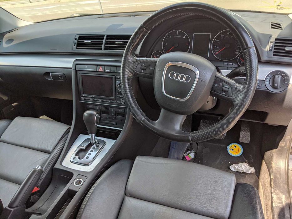 Dezmembrez Audi A4 Avant B7 2.7 tdi cod motor BPP Cutie Automata