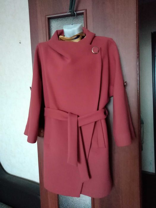 Женское  пальто 46. Турция.