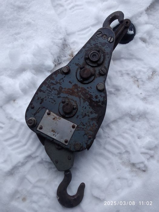 Продам лебедку.              .