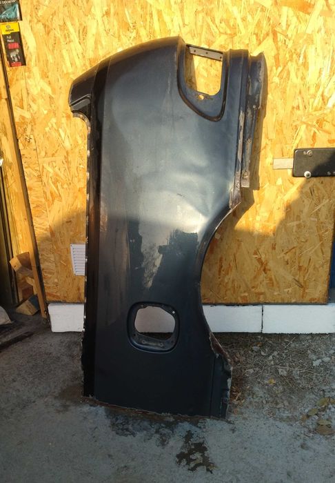 Заднее крыло TOYOTA PREVIA