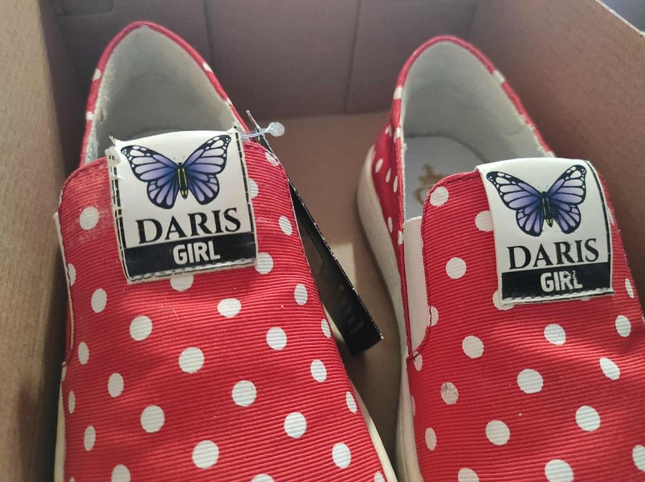 Детски обувки номер 32