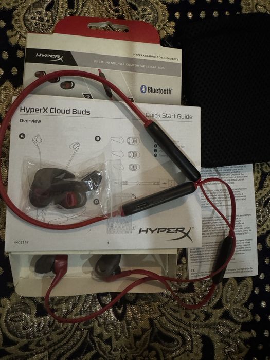 HyperX simsiz naushnik xamma telefonga tushadi