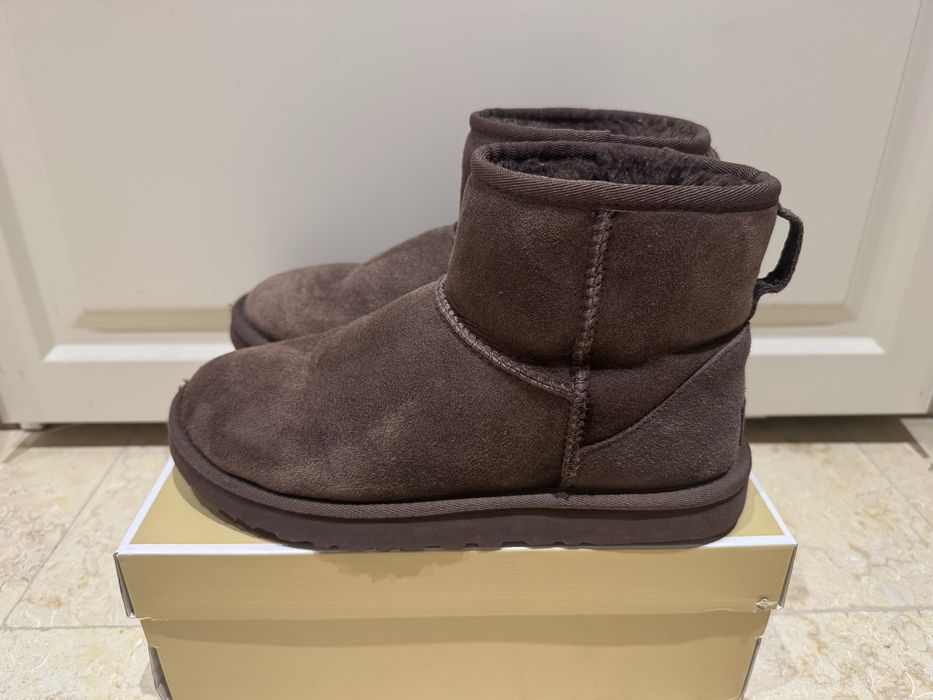 UGG cizme Classic Mini 2