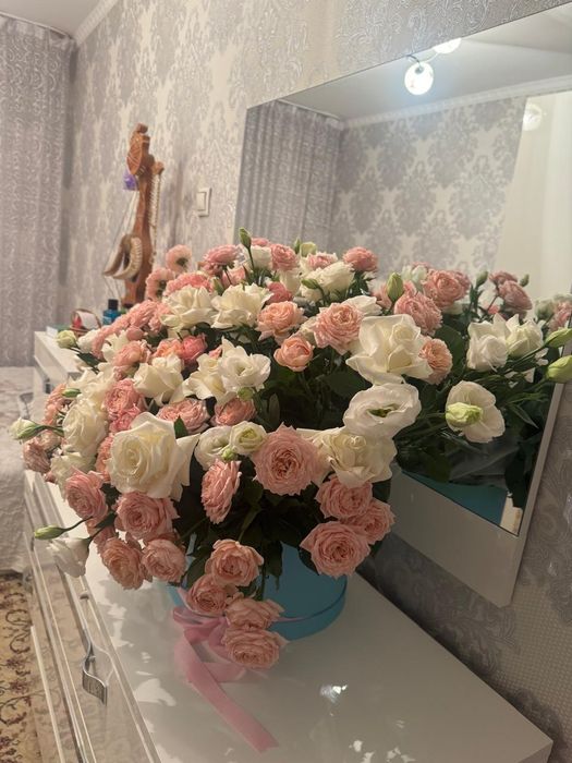 Свежий букет роз