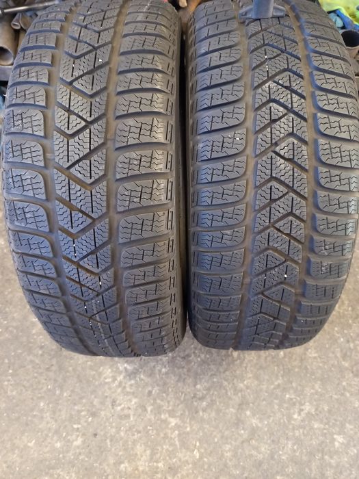215/60/16 Pirelli 2 броя Зимни гуми дот2921