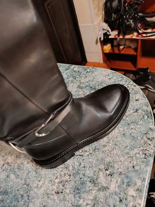 Сапоги новые 40 размер