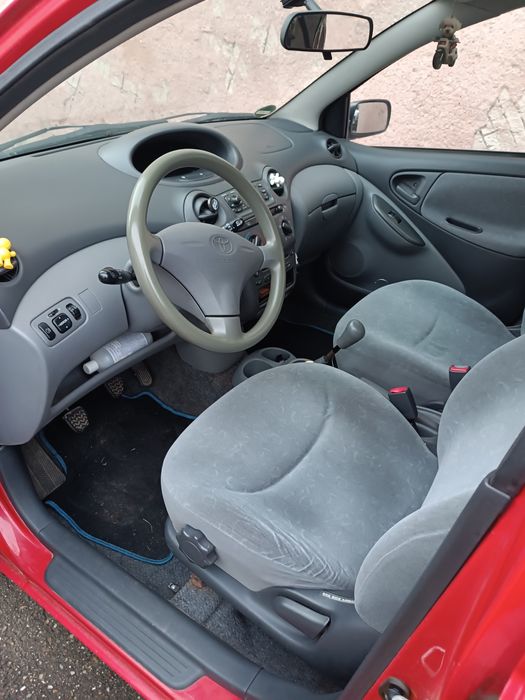 Toyota yaris 1.0