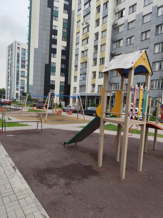 Продам 3х комнатная квартиру