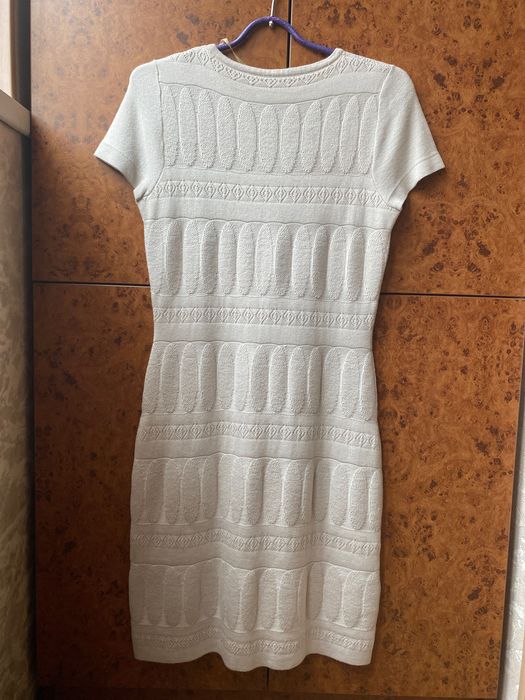 Платье женское машинной вязки