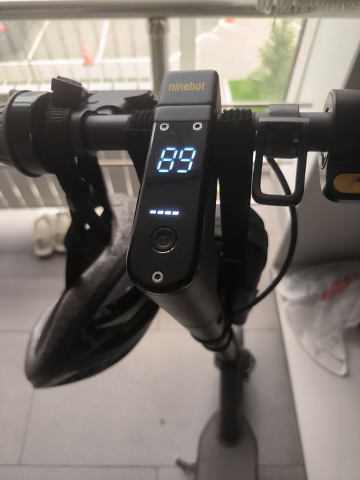 Электосамокат Ninebot max g30