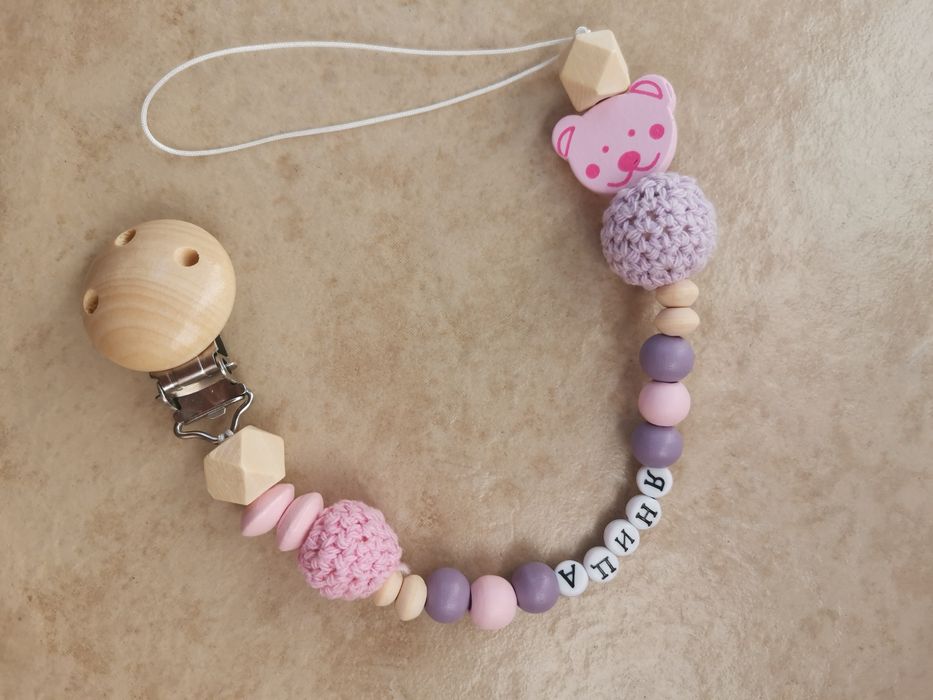 Бебешки клипс за залъгалка