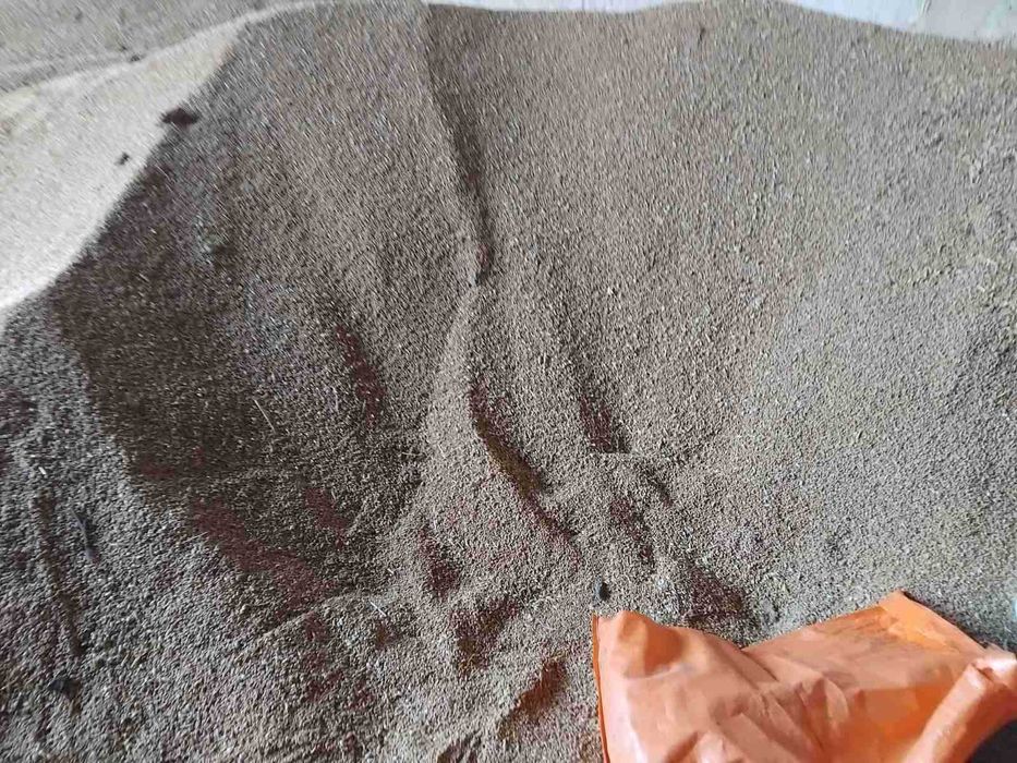 Продавам жито за животни