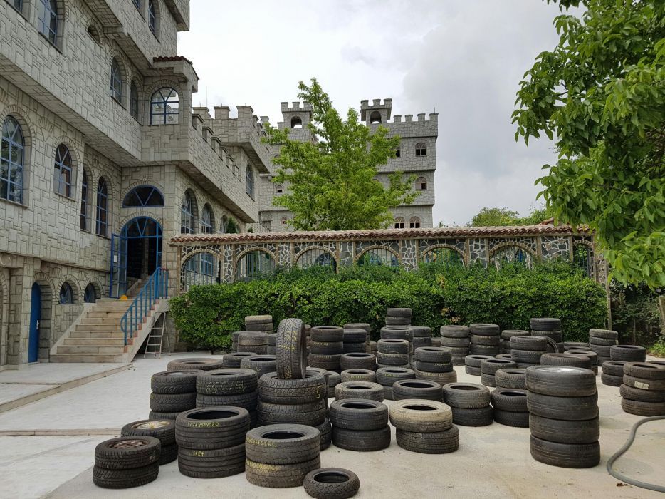 BMW/3/ 16 цола./6 броя.Метални .Перфектни.Замъка Ямбол.