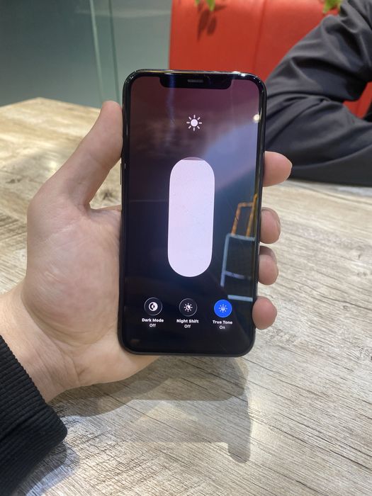 Iphone 11 pro 64gb sotiladi