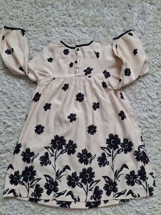 2 rochii Zara 110 cm