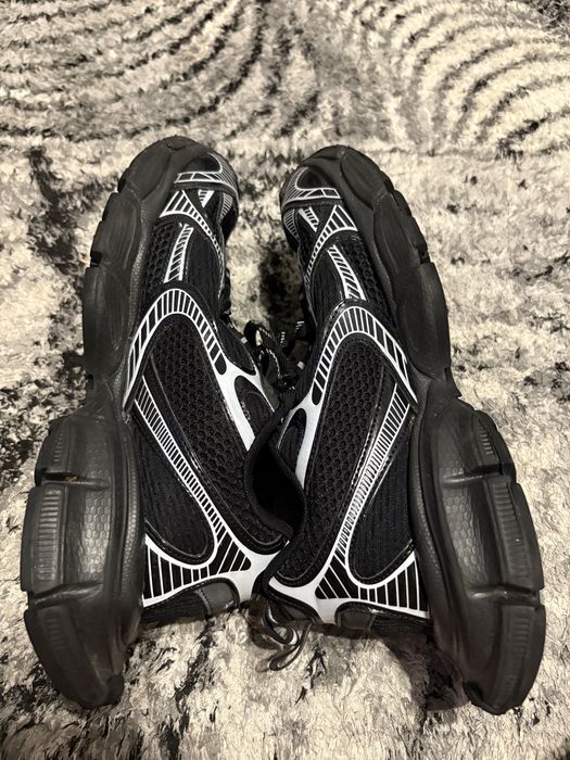 Balenciaga 3Xl.