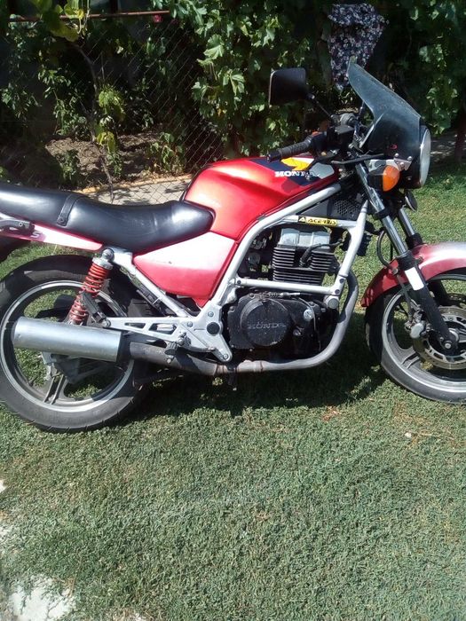 Motocicleta Honda