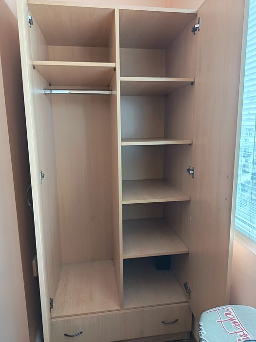 Двукрилни гардероби