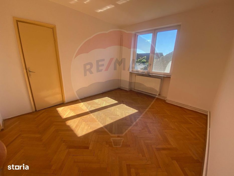 Apartament cu 2 camere de vânzare în Medias et 2 zona centrala