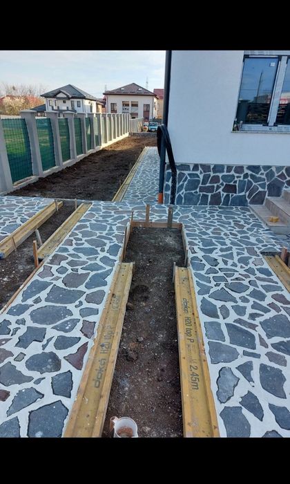 Piatra naturala de munte ideală pentru pavarea curții
