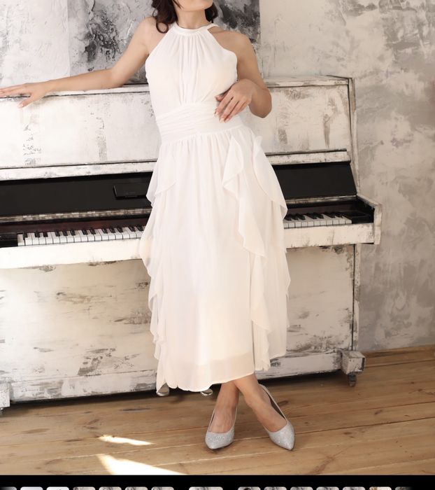 продам платья,туфли