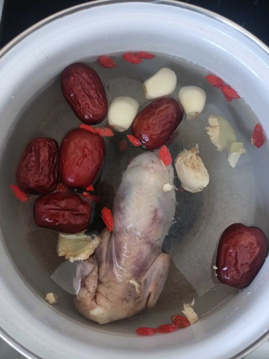 Мясо свежих перепелов