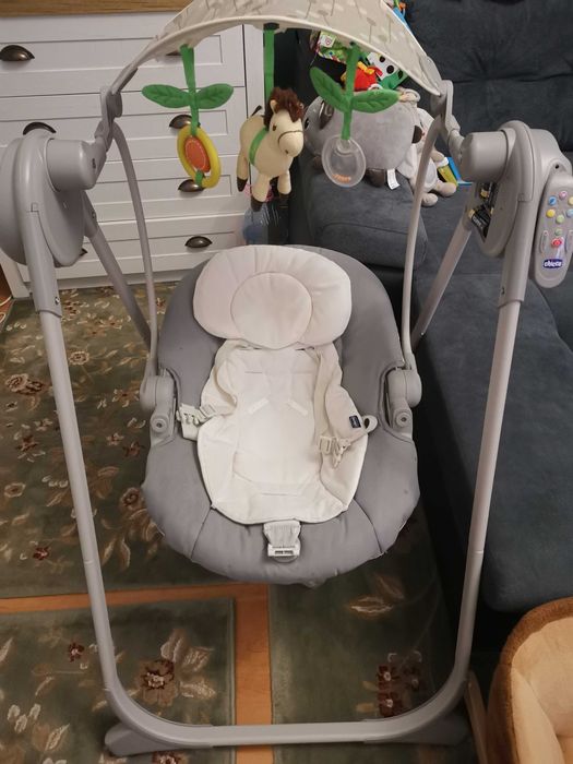 Vând balansoar ca nou, chicco Polly swing up