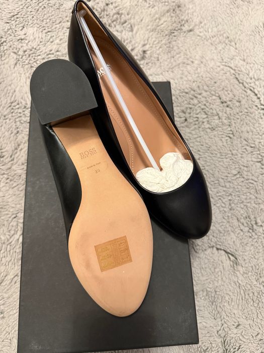 Hugo boss обувки, естествена кожа