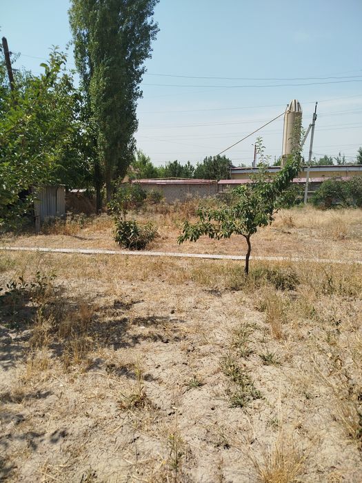 Участка сотилади