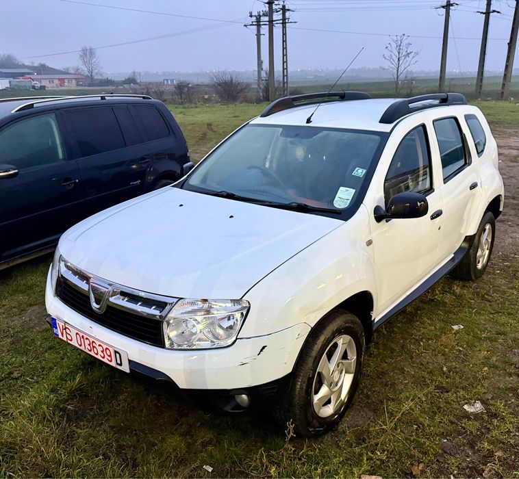 Dacia Duster motor 1.5 Diesel Volan dreapta 80000 Mile