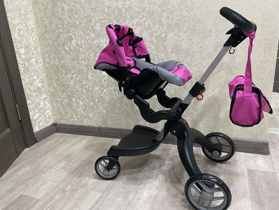 Коляска для кукол