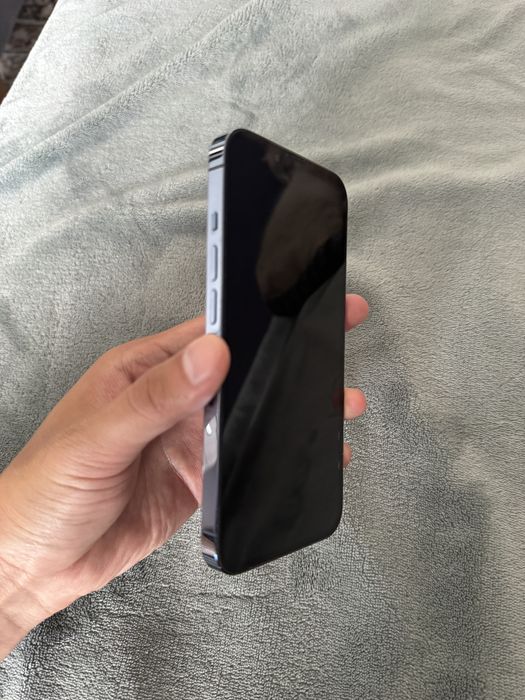 Продам iphone 13 pro 256